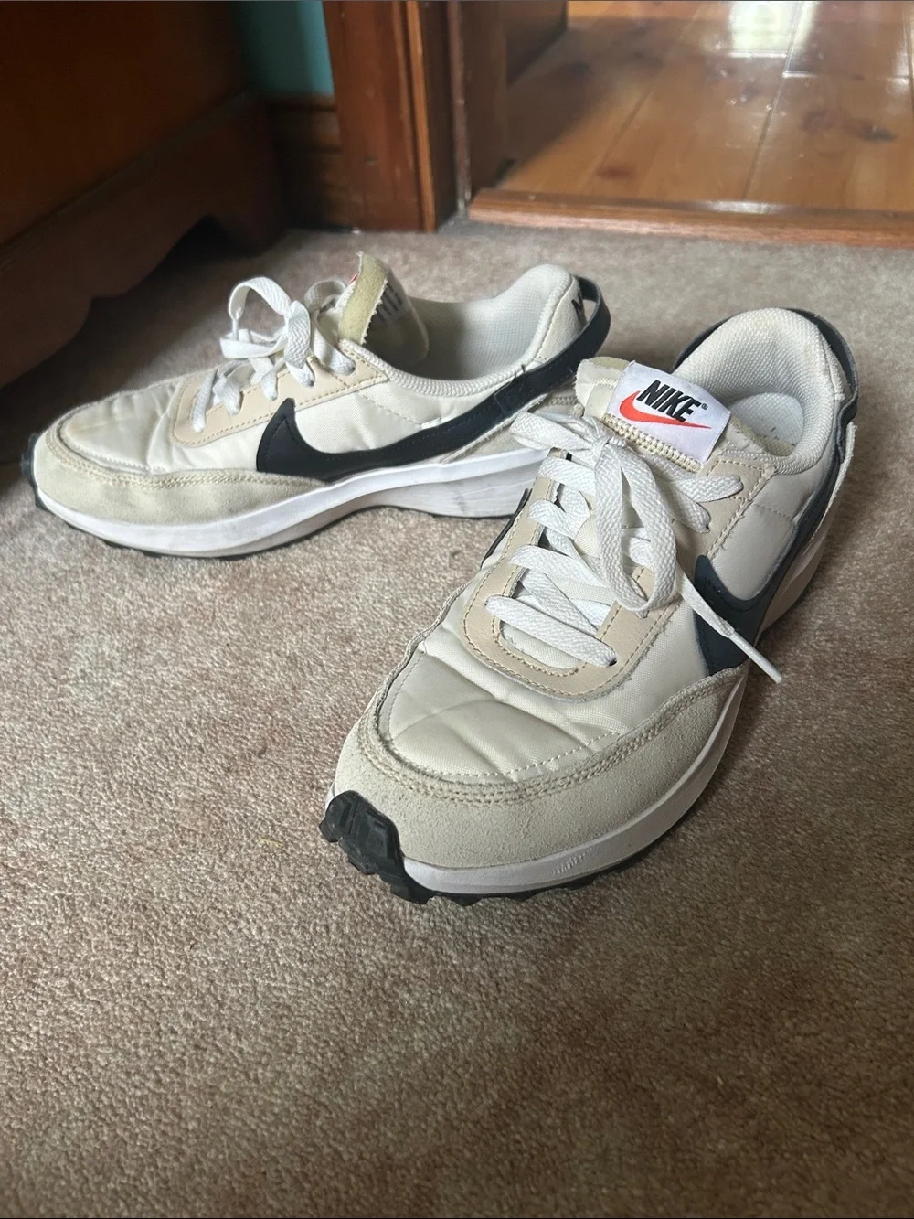 Nike light cream