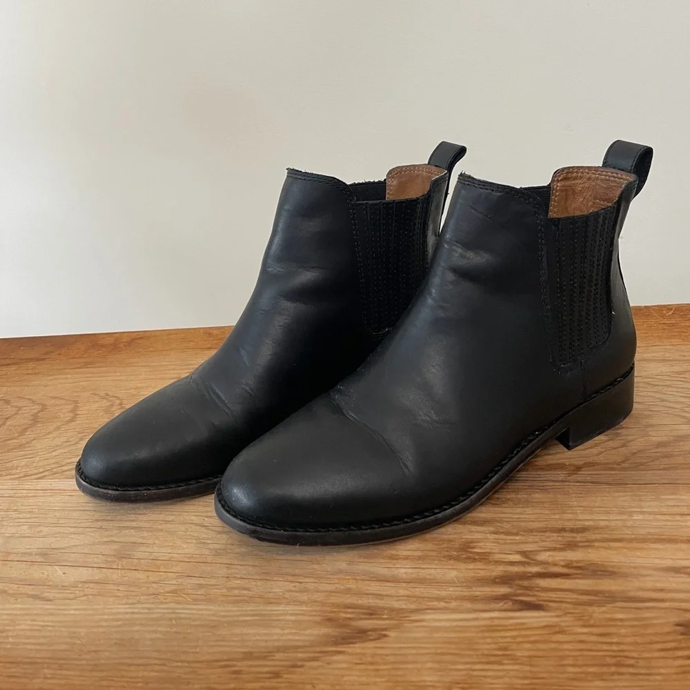Madewell The Ainsley Chelsea Boot Leather Black Low Heel Ankle Women’s Sz US 7