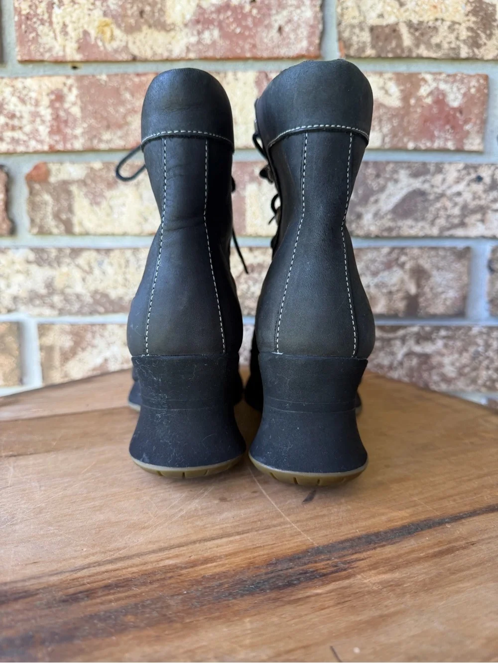 Timberland women’s black