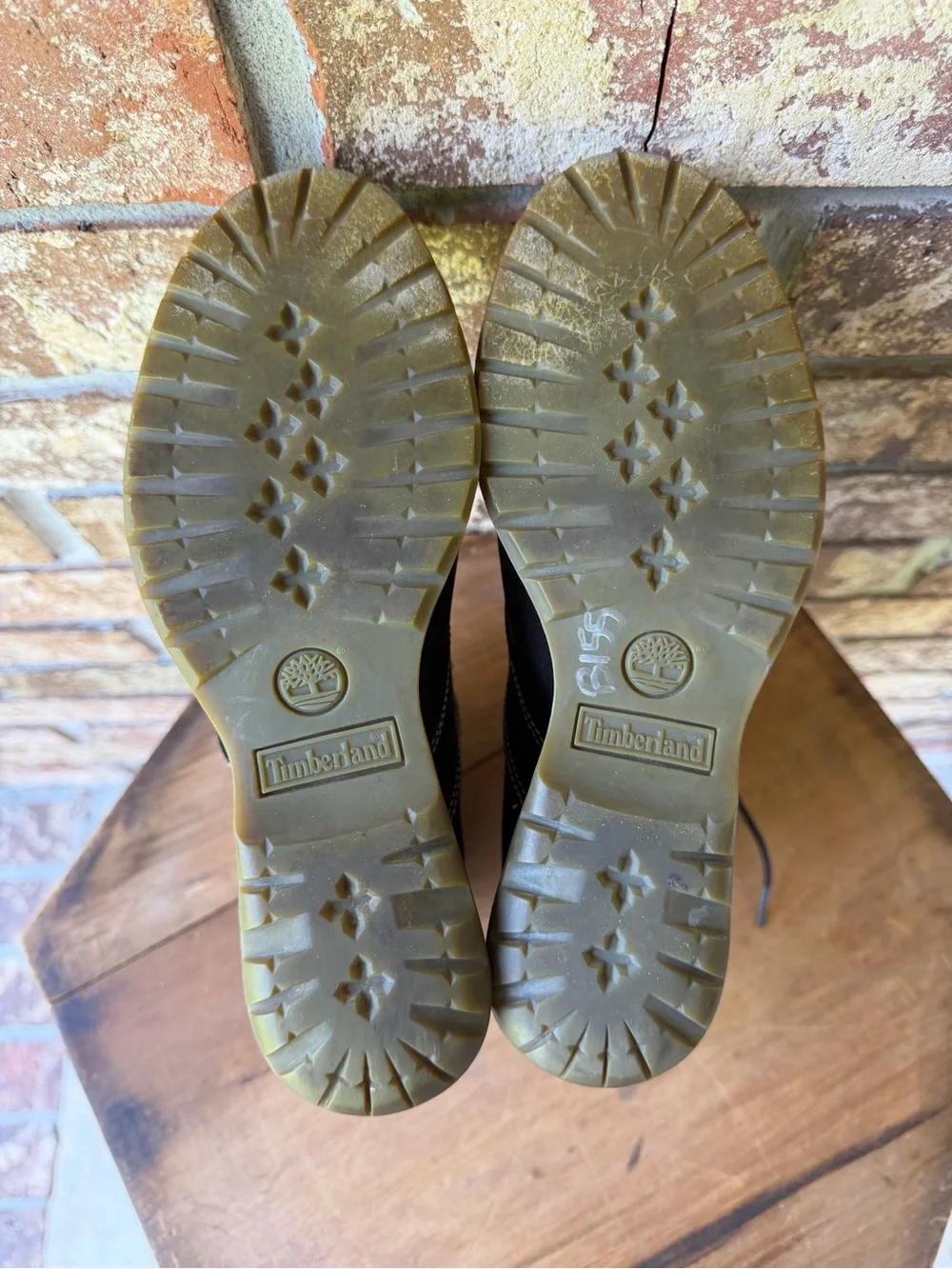 Timberland women’s black