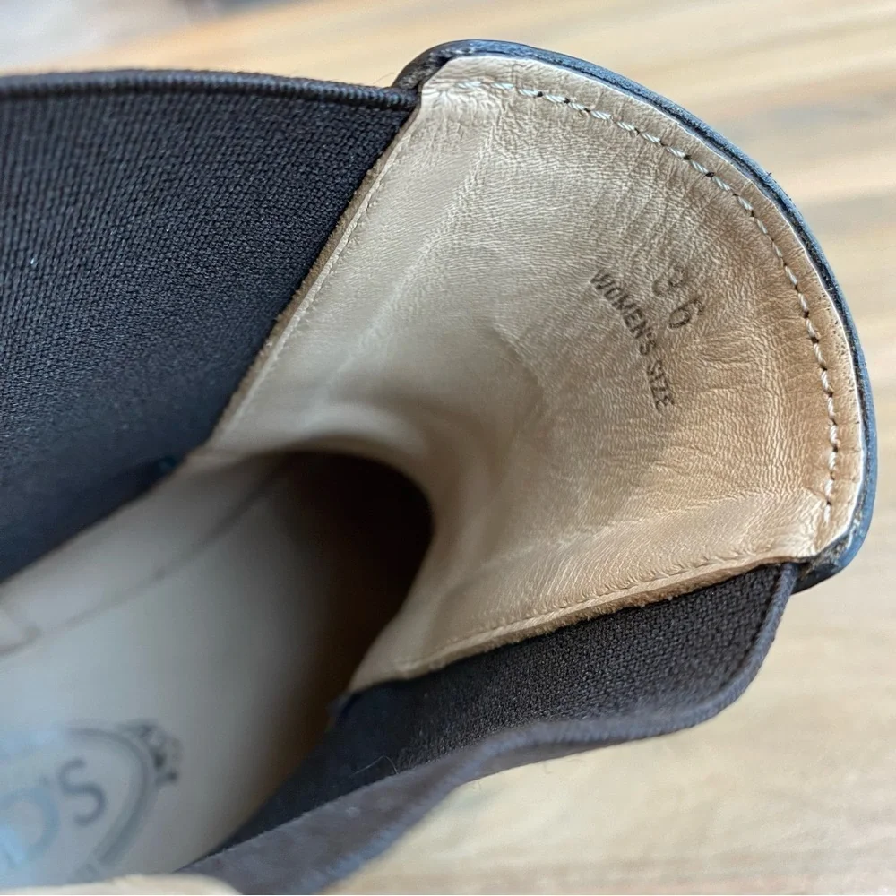 Tods heels silhouette outsole