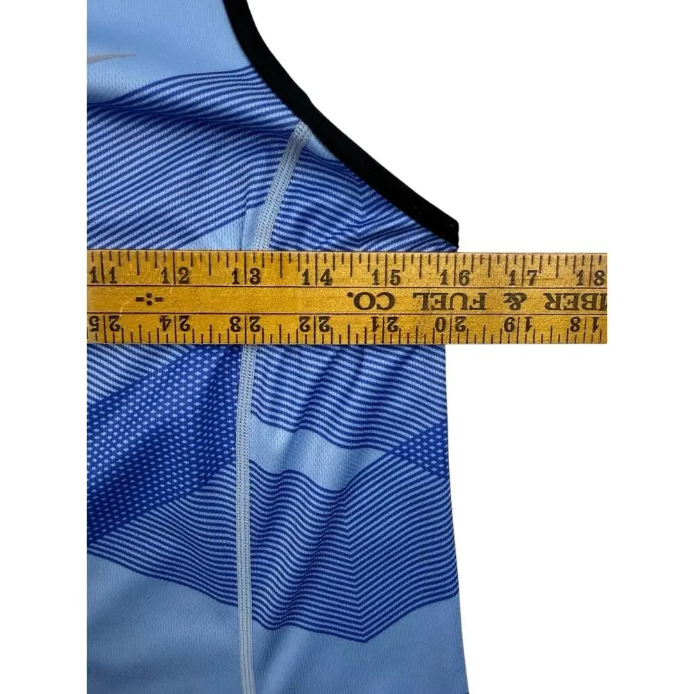 Nike excellent preowned