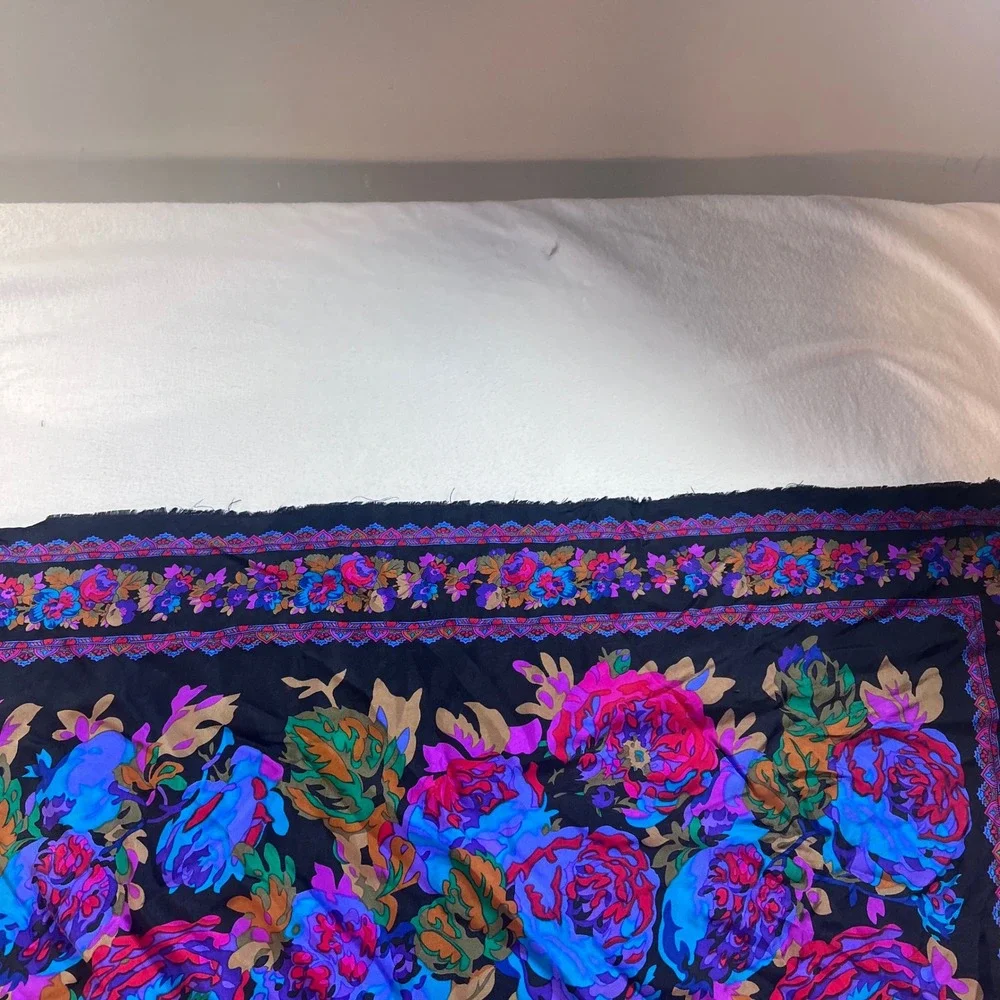 N/A vintage square