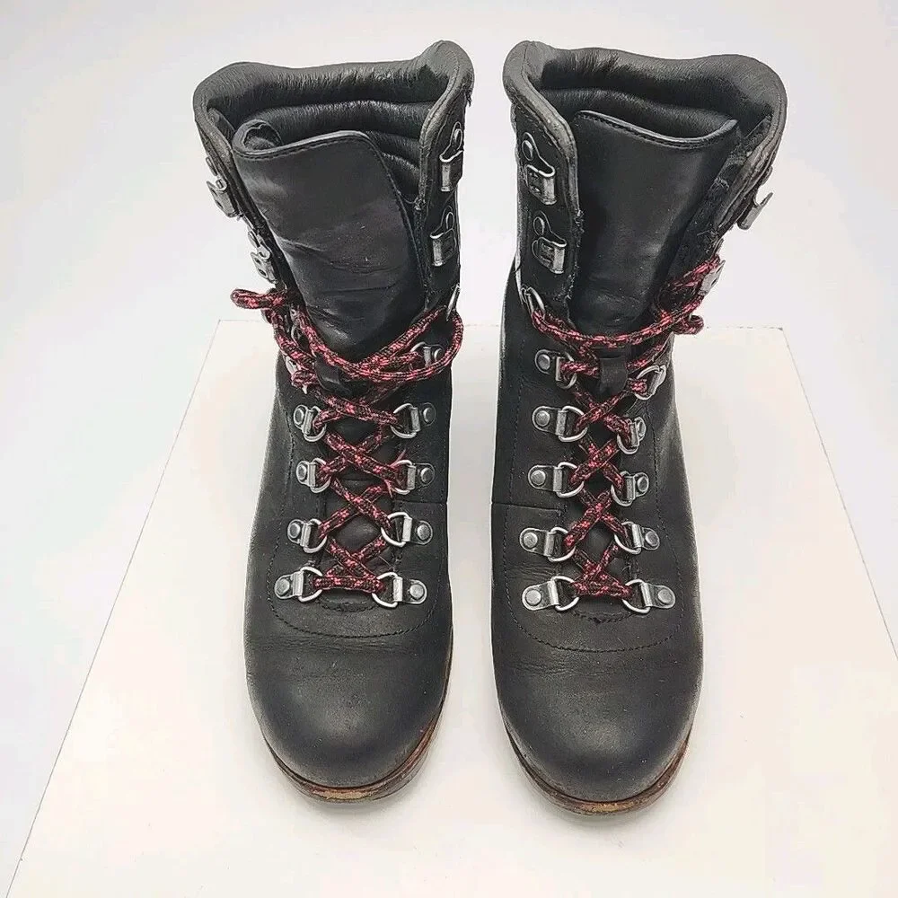 Sorel fit size lace