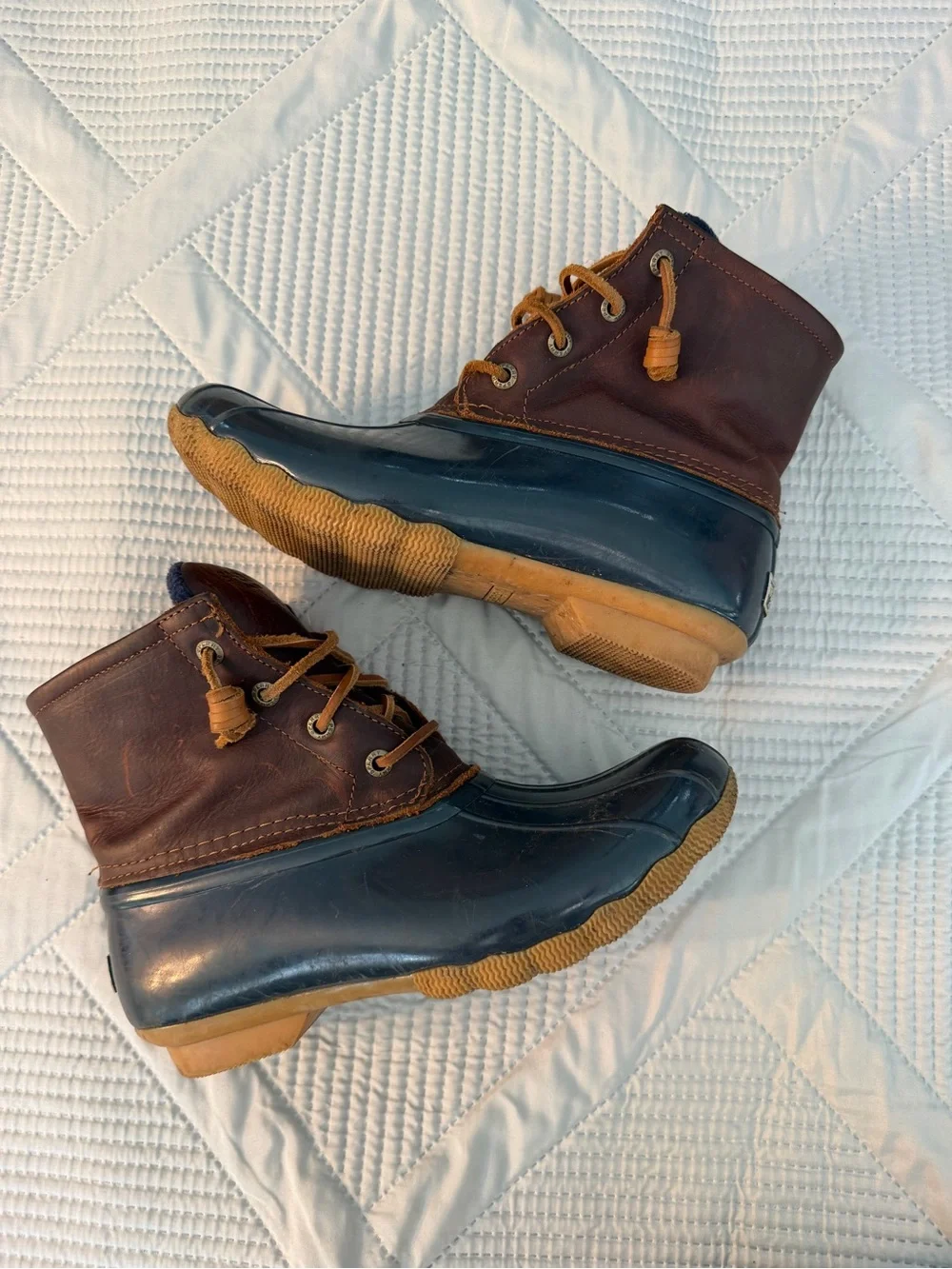 Sperry Navy and Brown Leather Duck Boots Sz 6