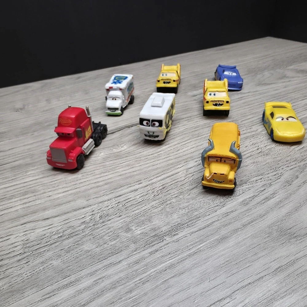 Disney Pixar Cars Thunder Hollow Demolition Derby Mac, Taco,+More - Cake Toppers