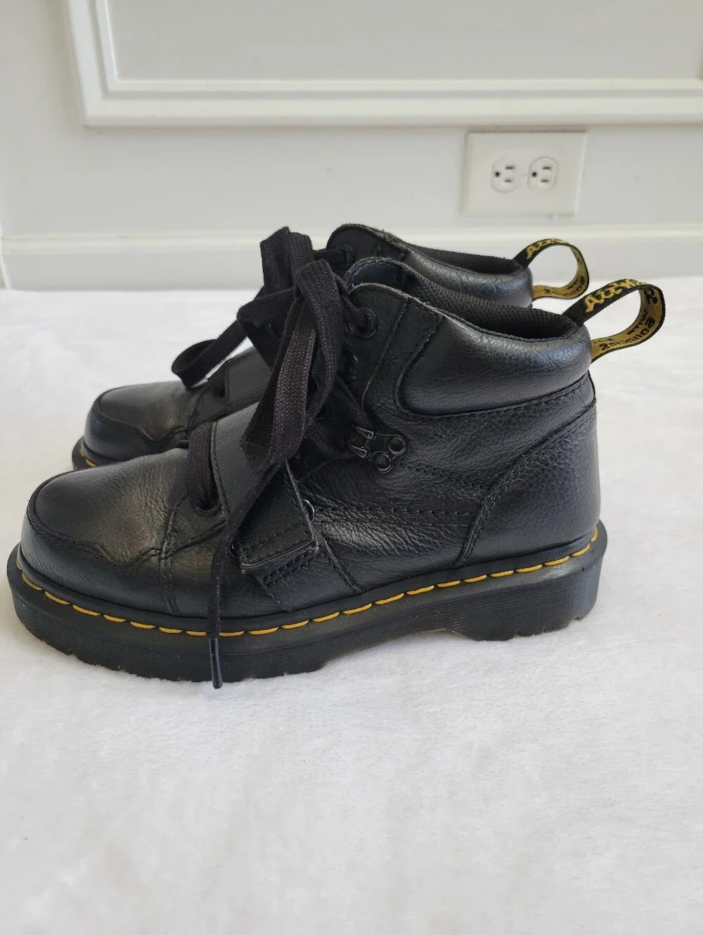 Dr. Martens Zuma II Black Leather Strap Ankle Boots Women's US 7