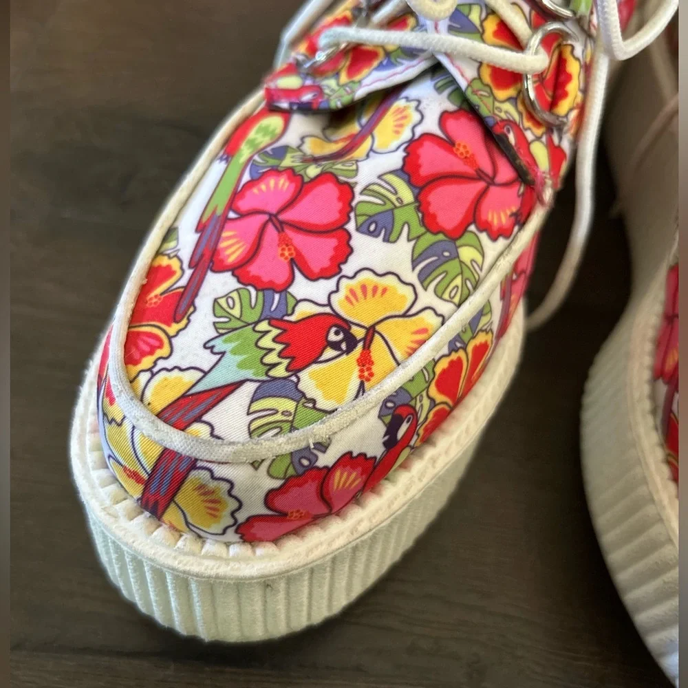 T.U.K colorful floral