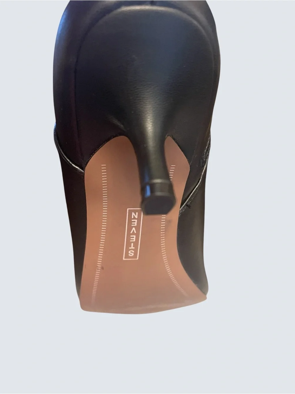 Steve Madden pointed comfortable polished