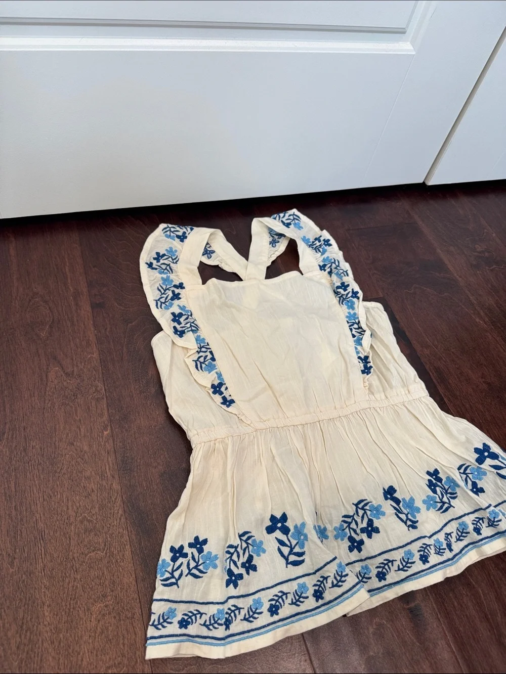 NEW Old Navy Girls Summer Top Blouse Cross-Back Ivory w/Blue Embroidery, L 10/12