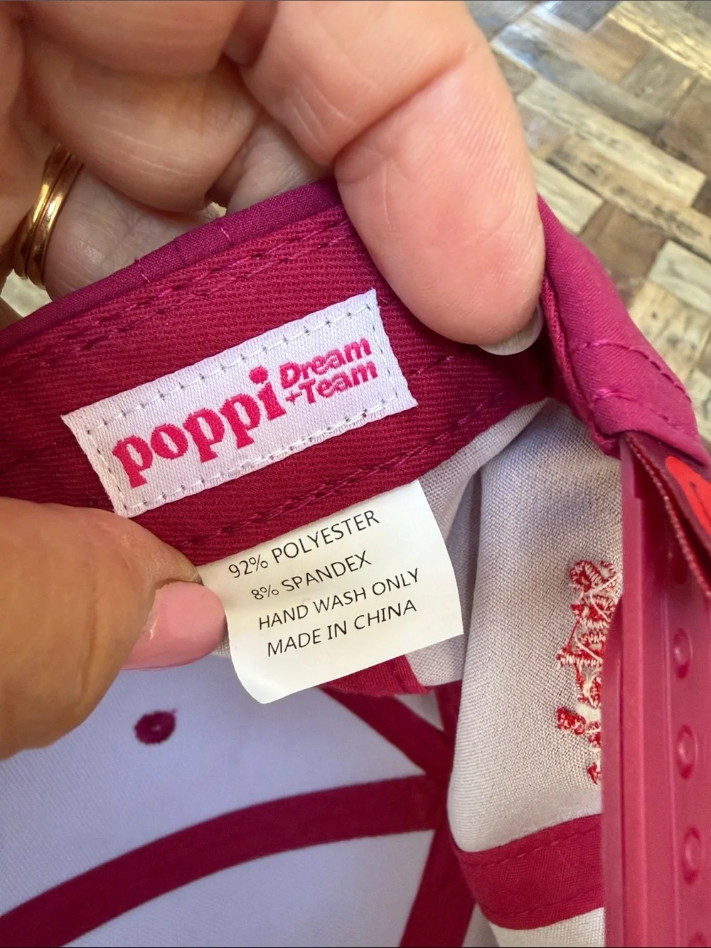 Poppi bold pink