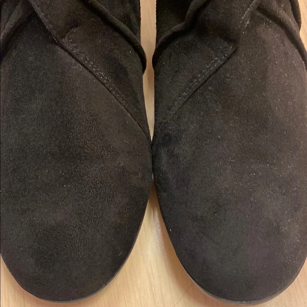 Slouchy Black Ankle Boots with Minimalist Design 7.5 Round Toe Goth Grunge