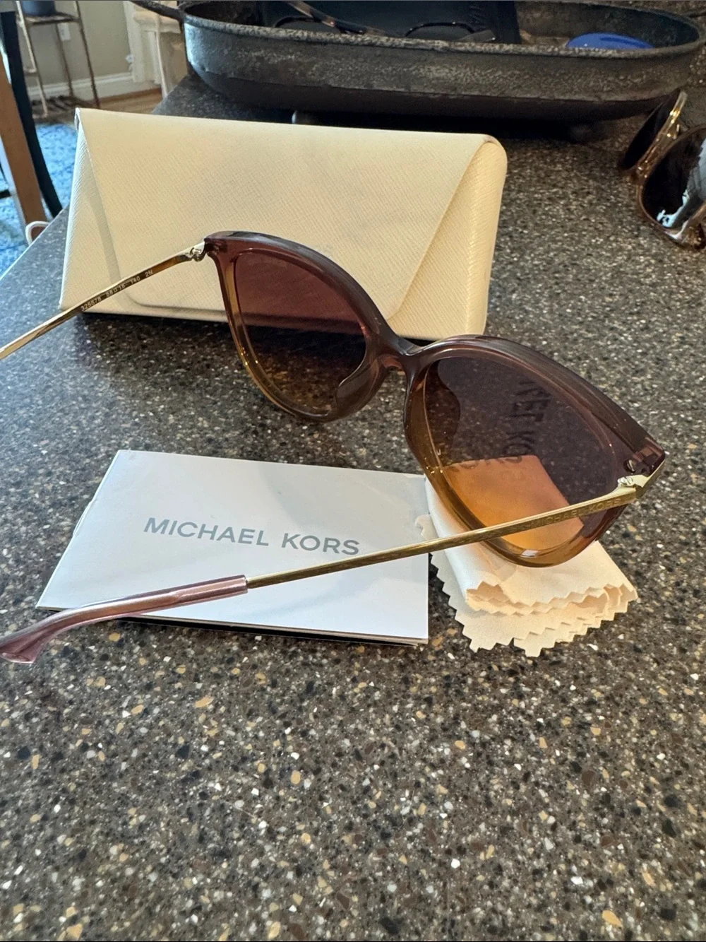 LIKE NEW! Michael Kors Women's Brown Sunglasses