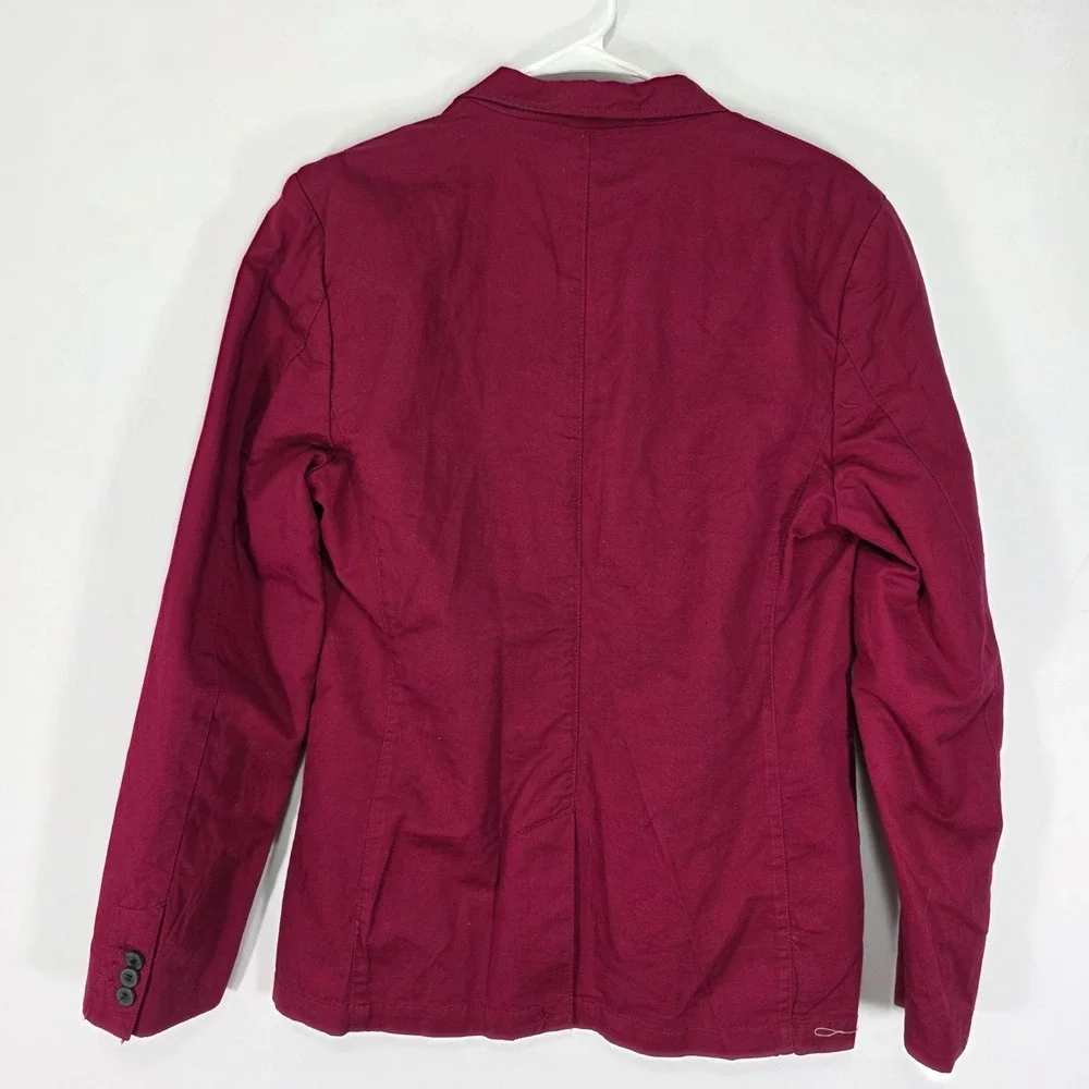 H&M before completing