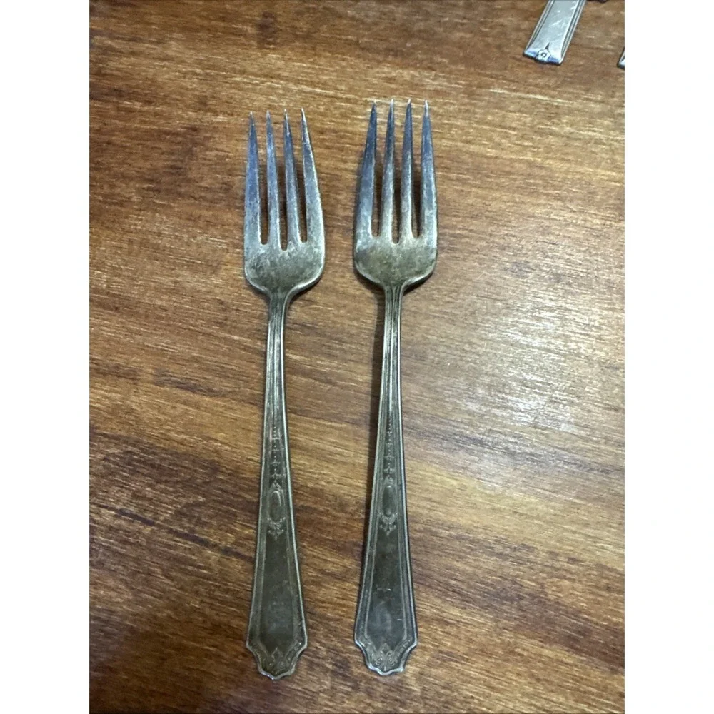 Vintage warwick silver plate N.Y. 7 salad forks 6.25 inches long
