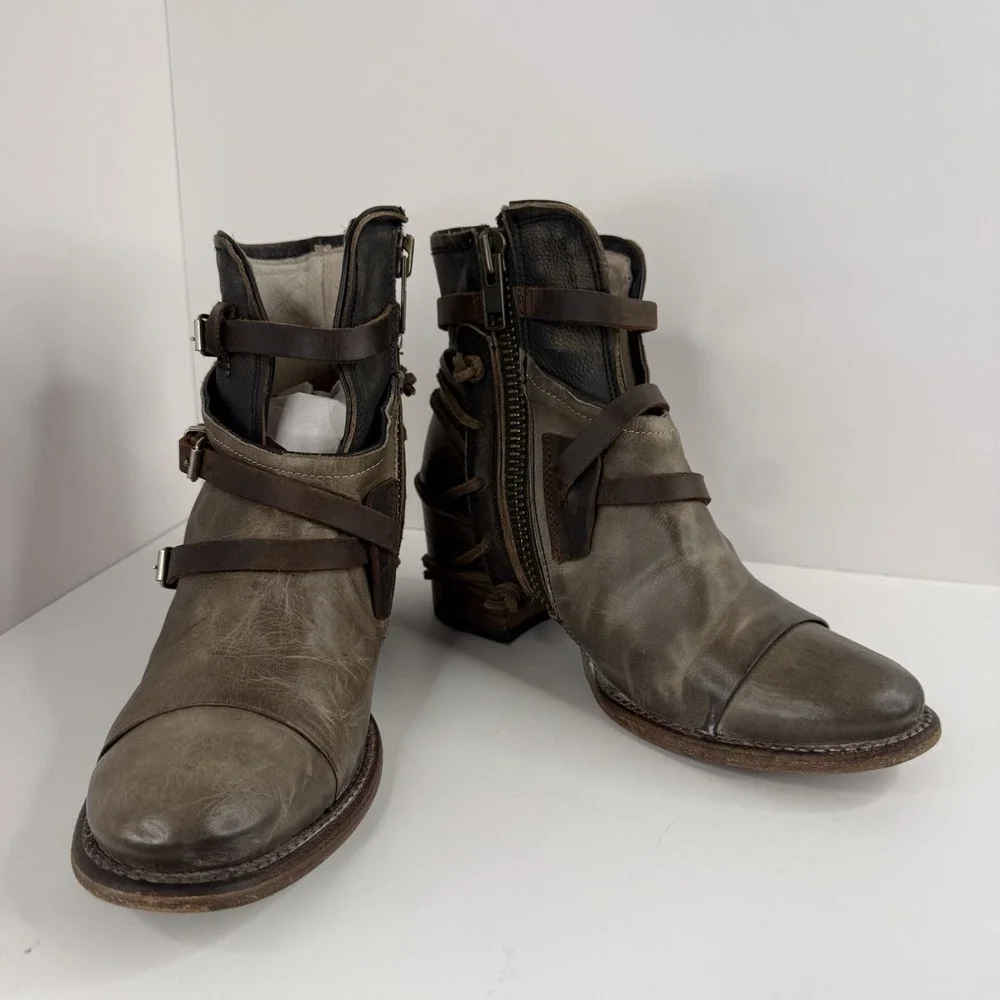 Vintage Freebird by Steven Women's Green Leather Strap Boots Size 9 Womens Boho