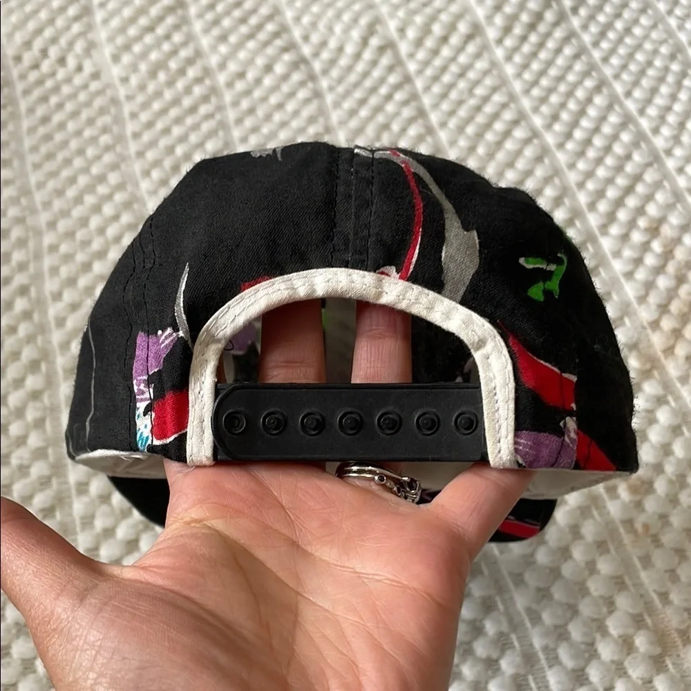 Vintage Wendy’s Fast Food SnapBack 90’s Splash Cap Hat