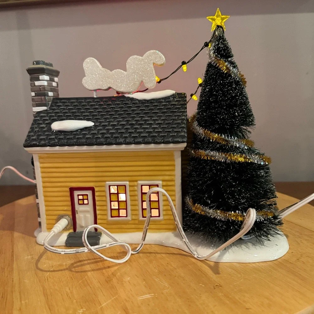 Department 56 Noel House Snow Village Christmas Lane Lighted w/ Box Dept 56