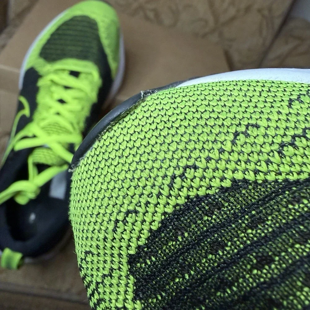 Nike React Infinity Run‎ Flyknit 2 Running Shoes Men's Size 11.5 CT2357 700