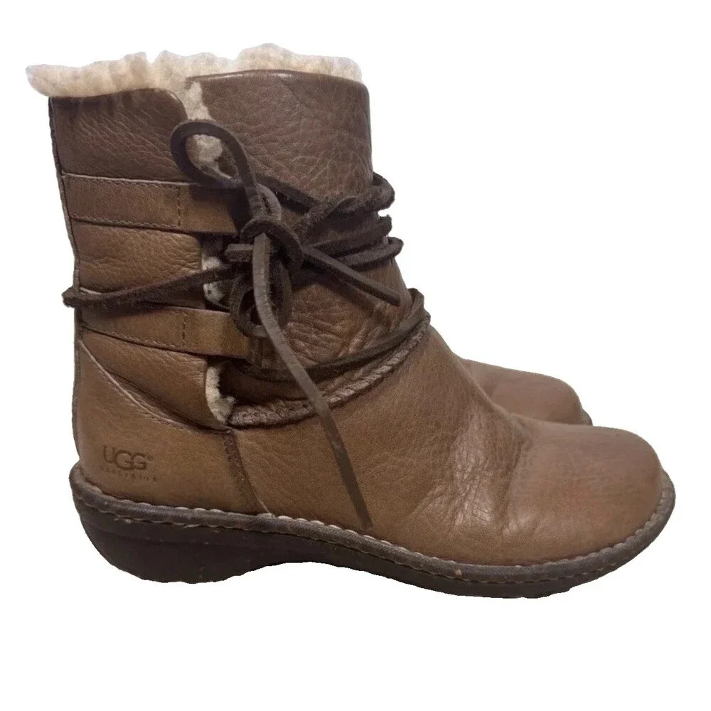UGG caspia style