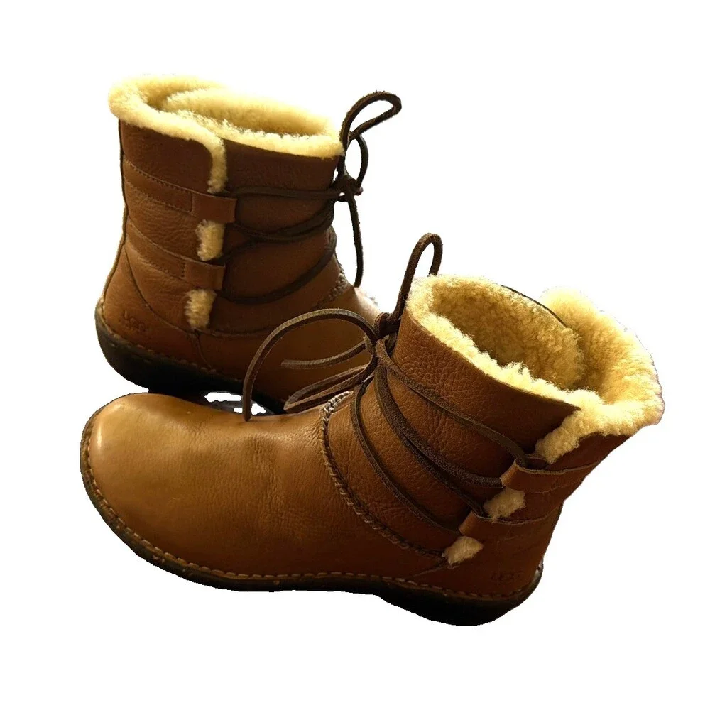 UGG caspia style