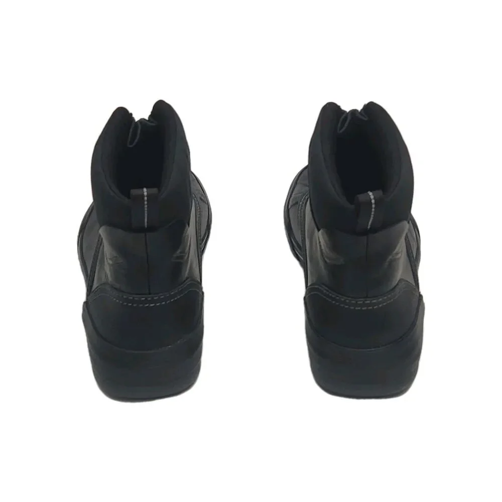 Clarks these collection