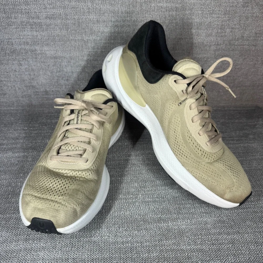 Lululemon Mens Beyondfeel Running Shoes 12 Khaki Tan Black Comfort Athletic