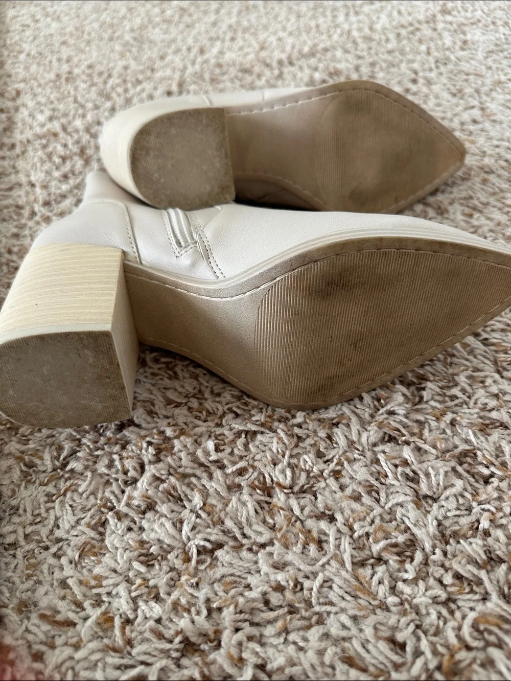 Steve Madden smooth beige