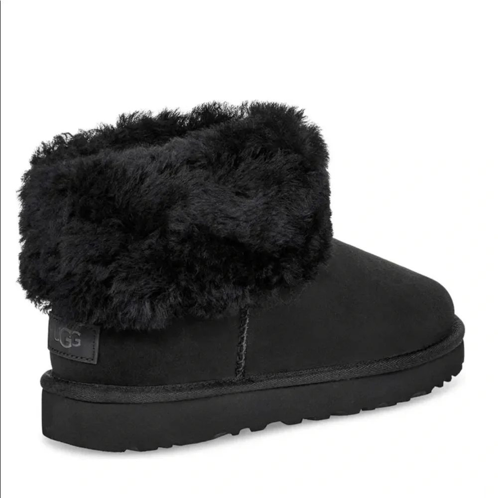 UGG women’s short