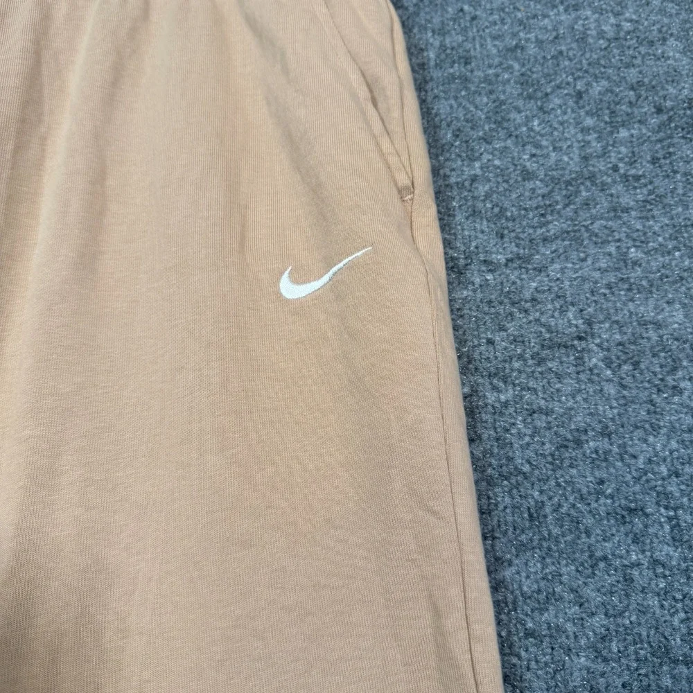 Nike ±0 same