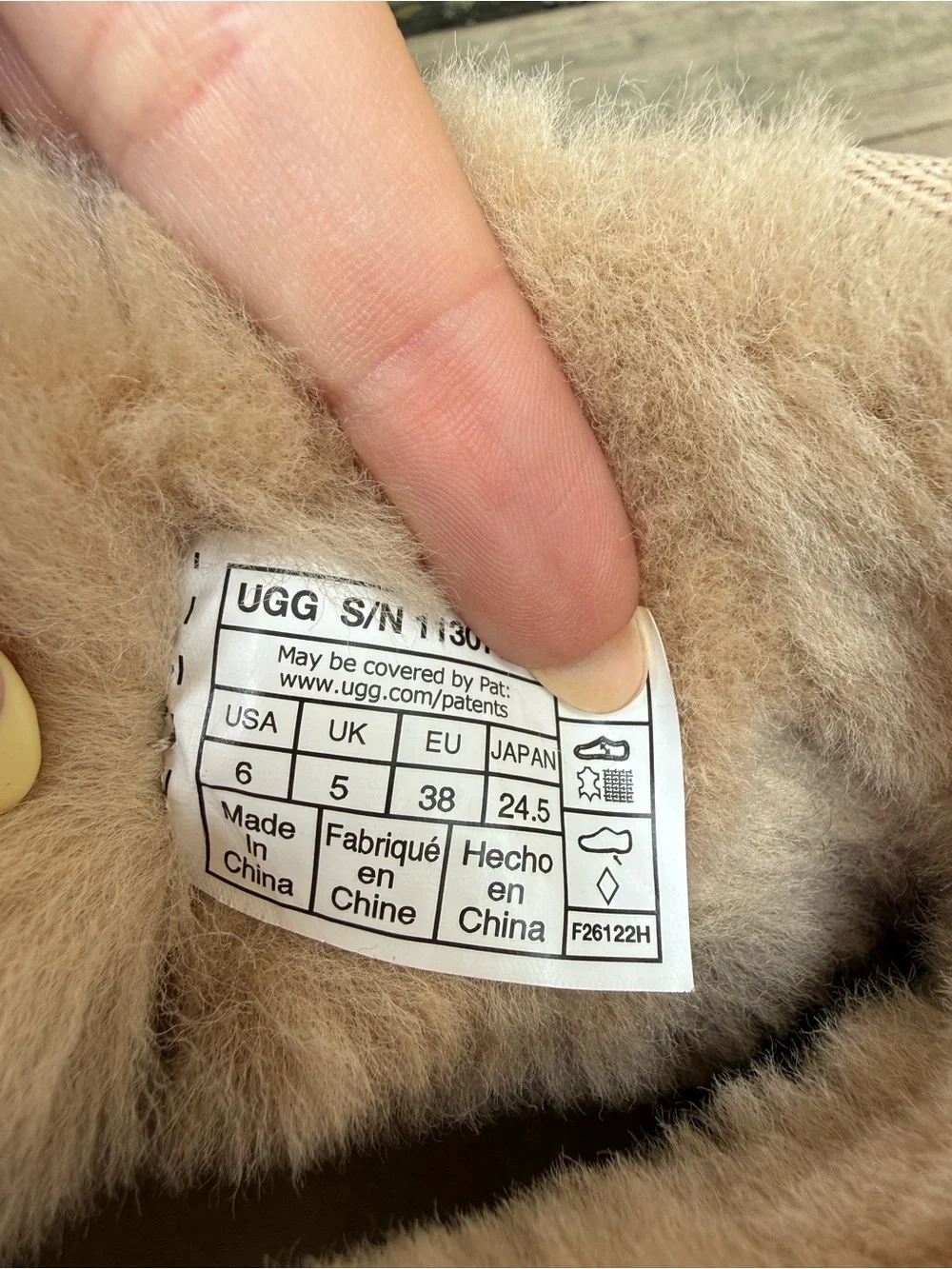 UGG driftwood times color