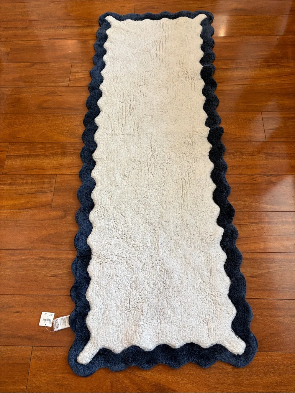 NWT Anthropologie Navy Trim White Bath Runner