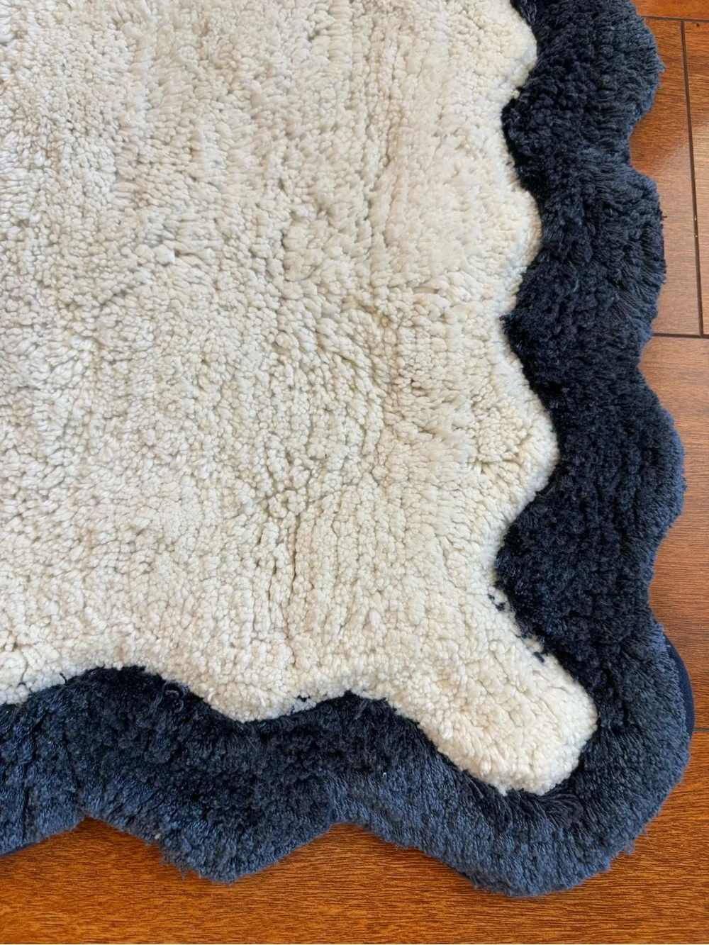 NWT Anthropologie Navy Trim White Bath Runner