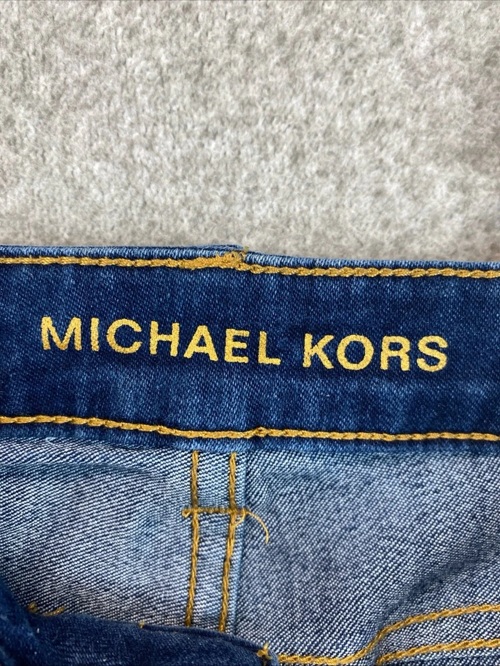 Michael Kors 27 essentials rise