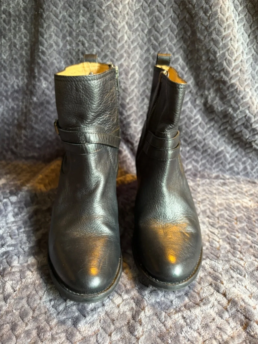 Frye color minimal distressed