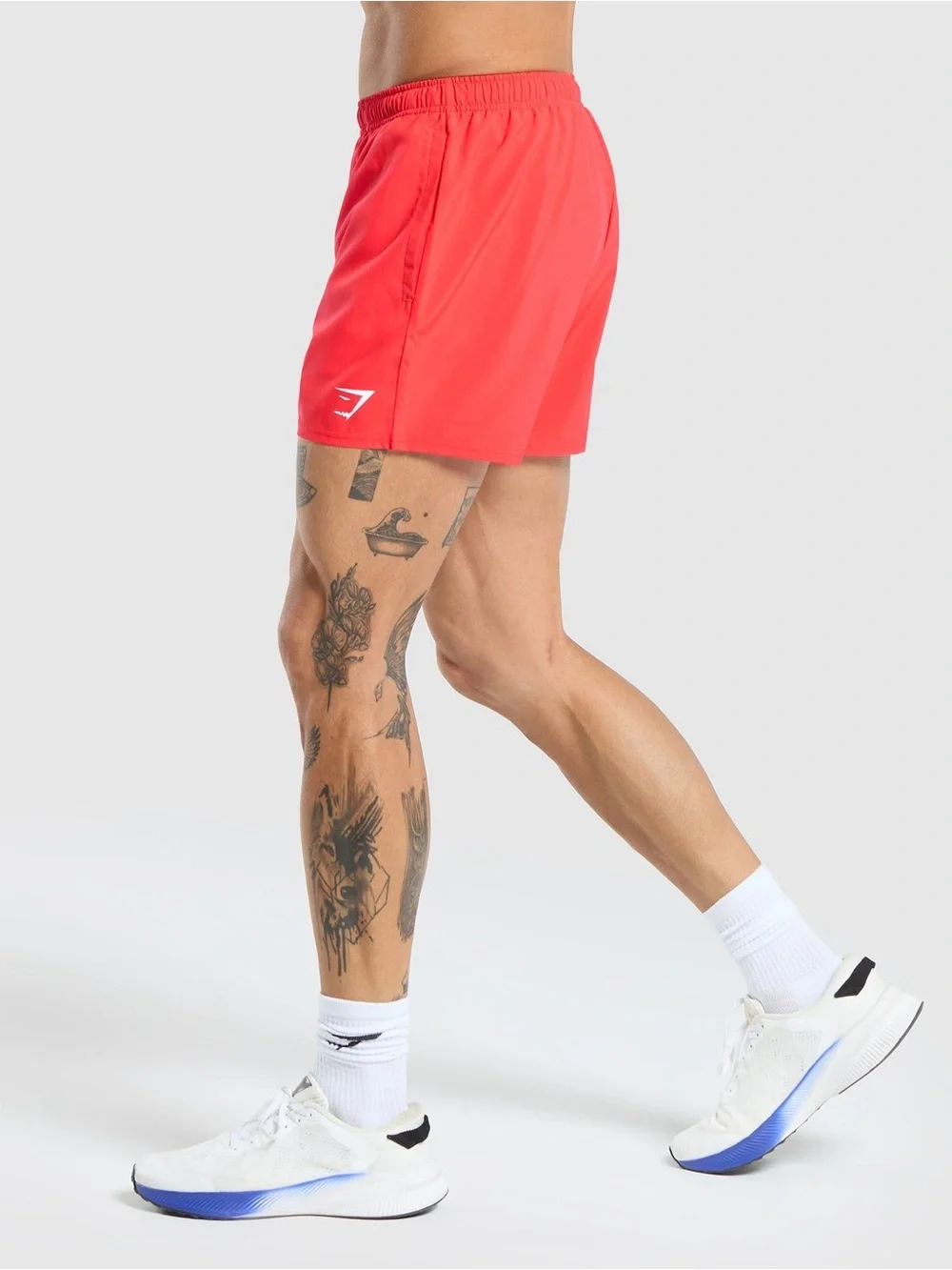 Gymshark Arrival 5” Shorts Red Size Large