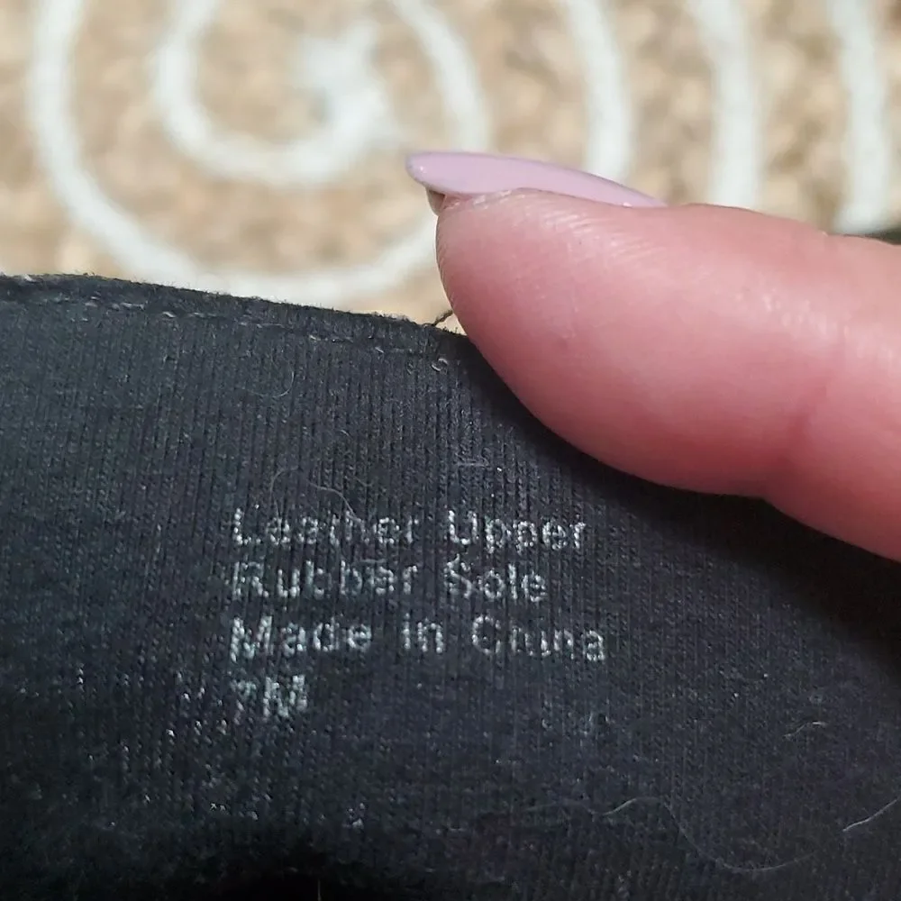 Splendid leather lace