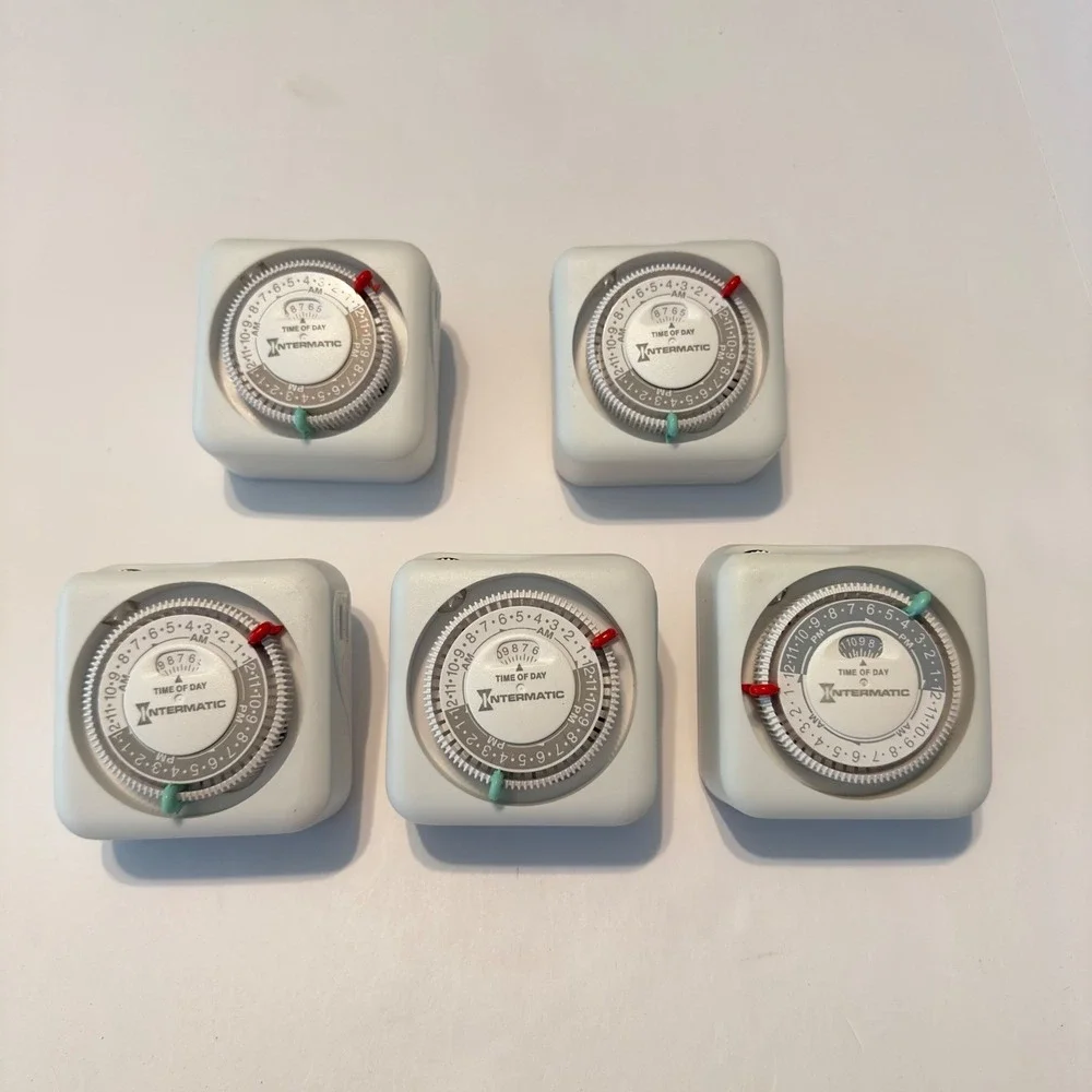 Lot of 5 Intermatic TN111 Time-All Mechanical Indoor Plug-In Outlet Timers White