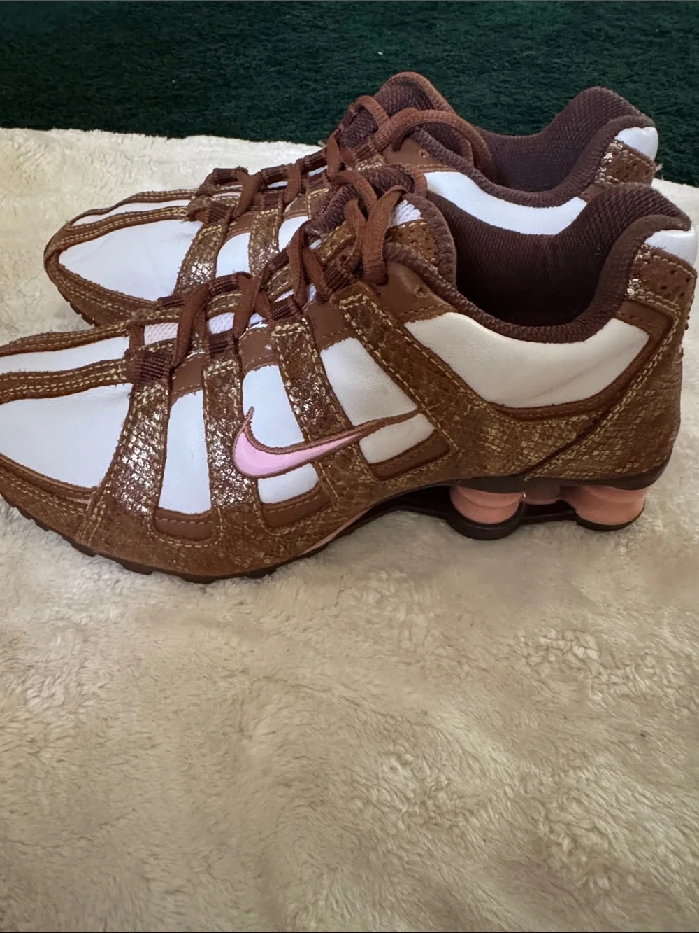 Woman’s Nike Shox
