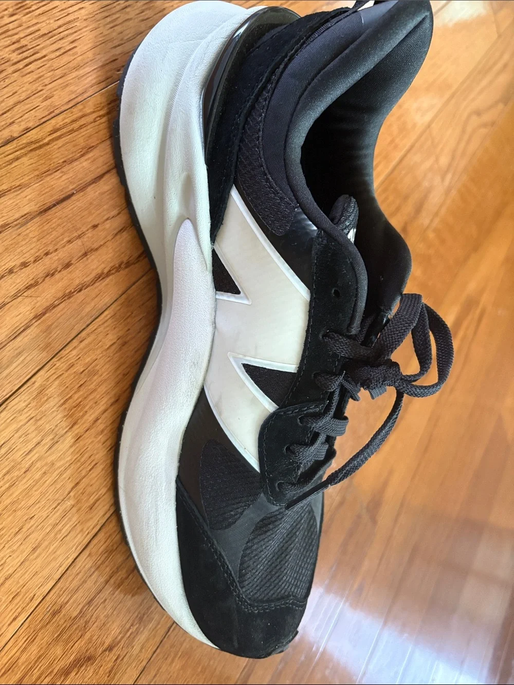 FIGS x New Balance 3447Men 11.5 women 13 Sneakers Black Slight scuff on side