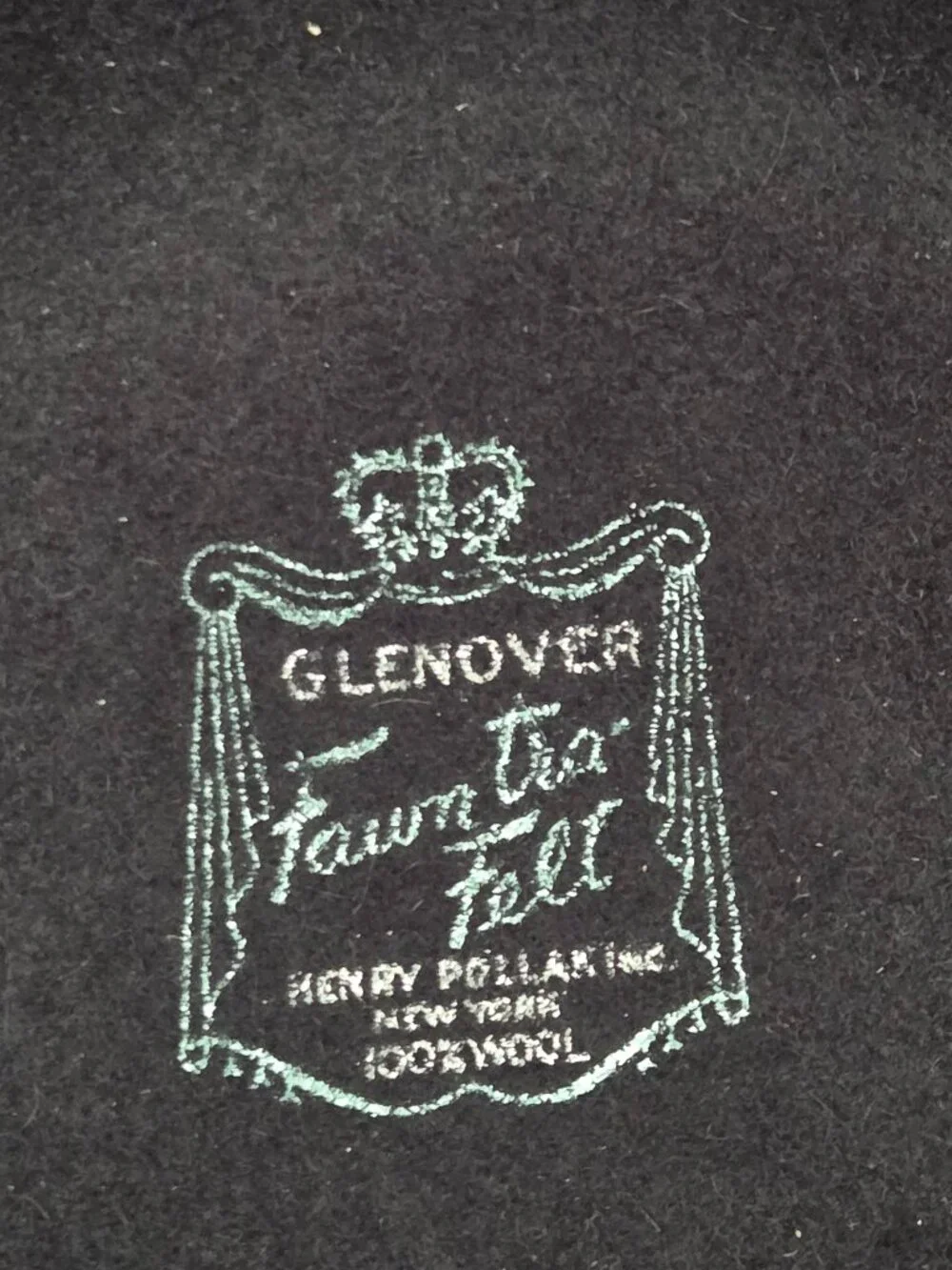 Glenover Fawn Tra-Felt Black Wide 3