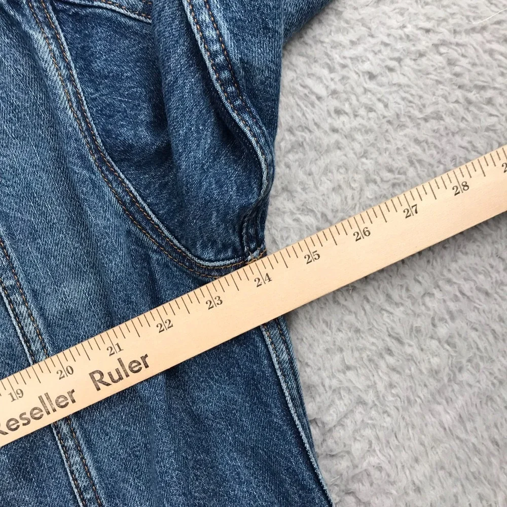 American Eagle Outfitters no holes