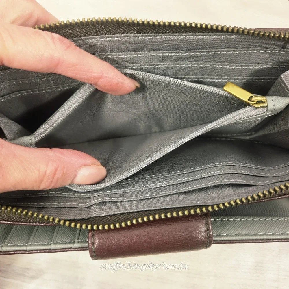 Fossil madison zip