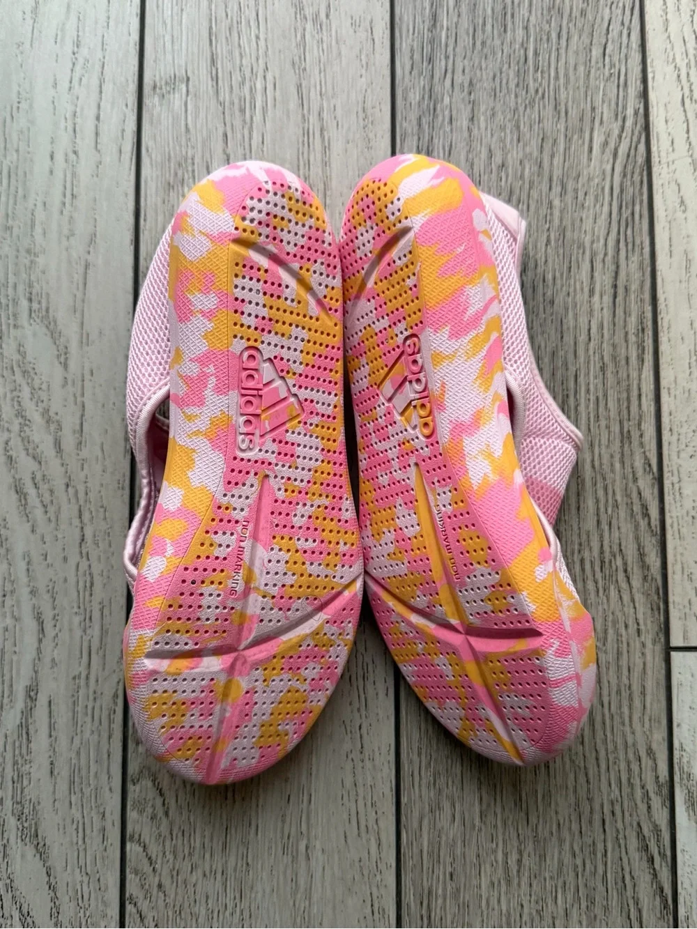 adidas easy slip