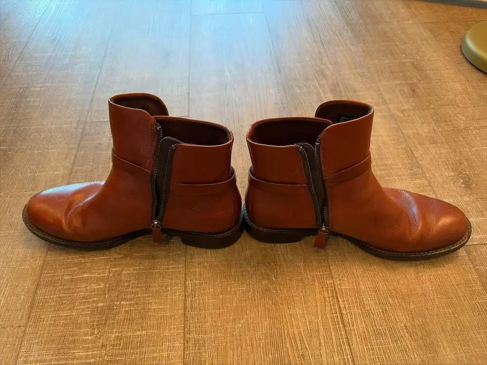 Ecco clearing out