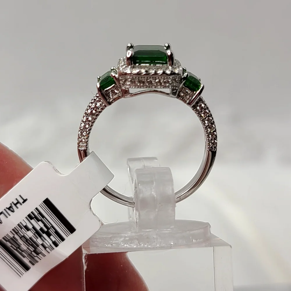 Chrome Diopside beautiful vibrant