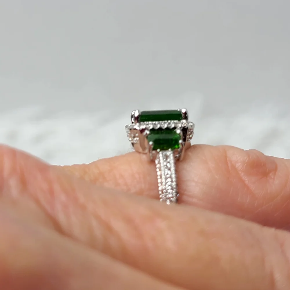 Chrome Diopside beautiful vibrant