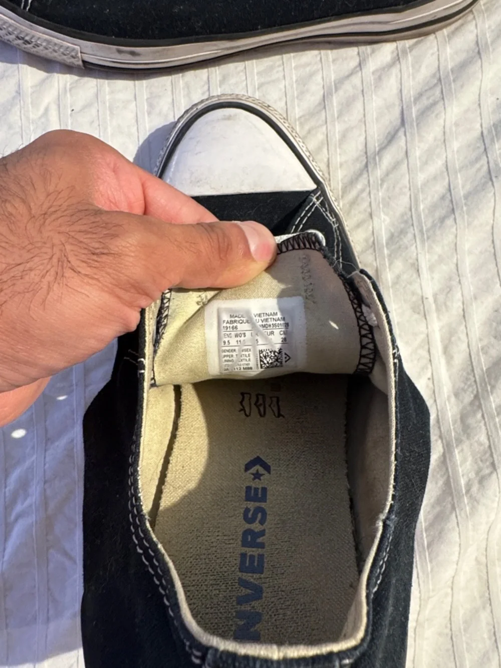 Converse classic low