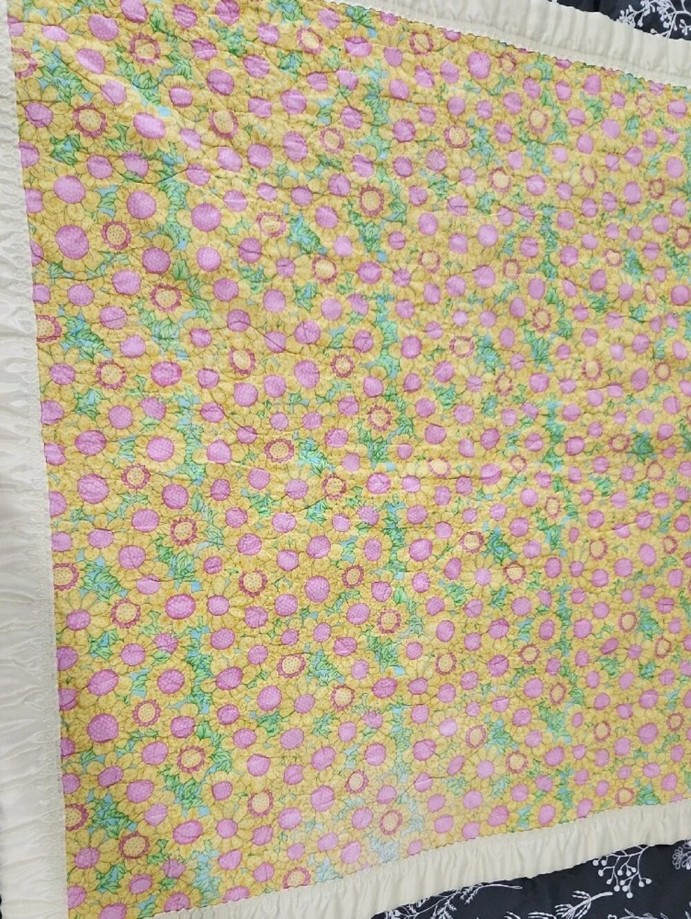 N/A soft yellow