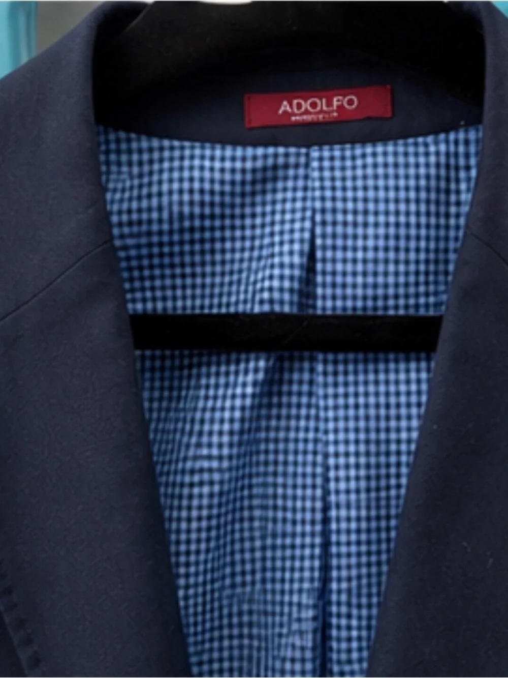 Adolfo owned color